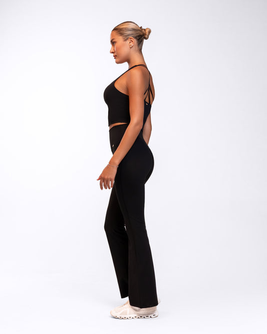 Eli Scrunch Flare Pants | Black